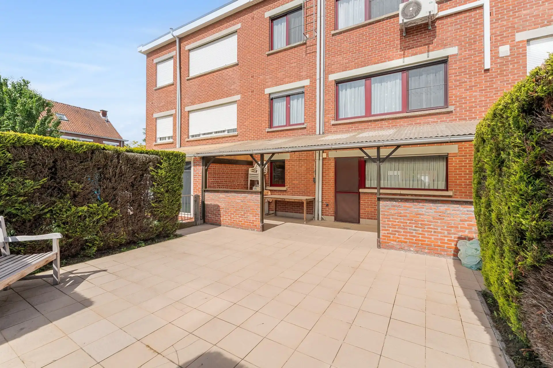 Energiezuinige bel etage woning met 3 slaapkamers, zonnepanelen, batterij, airco en ZO tuin. foto 8