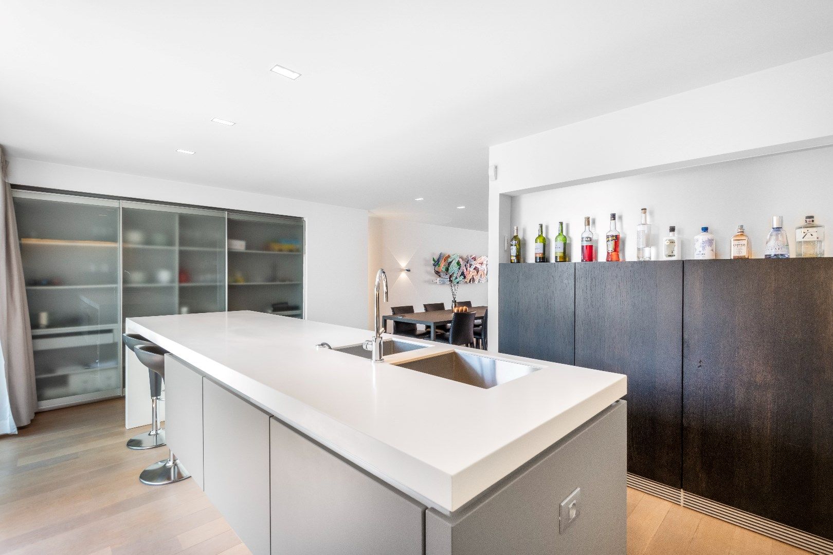 Prachtig en recente duplex op wandelafstand van de zeedijk. foto 10
