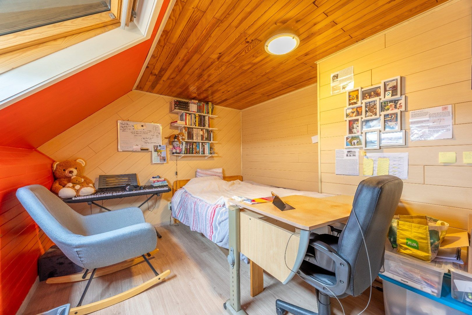 Halfopen woning met fantastisch grote tuin!  foto 18