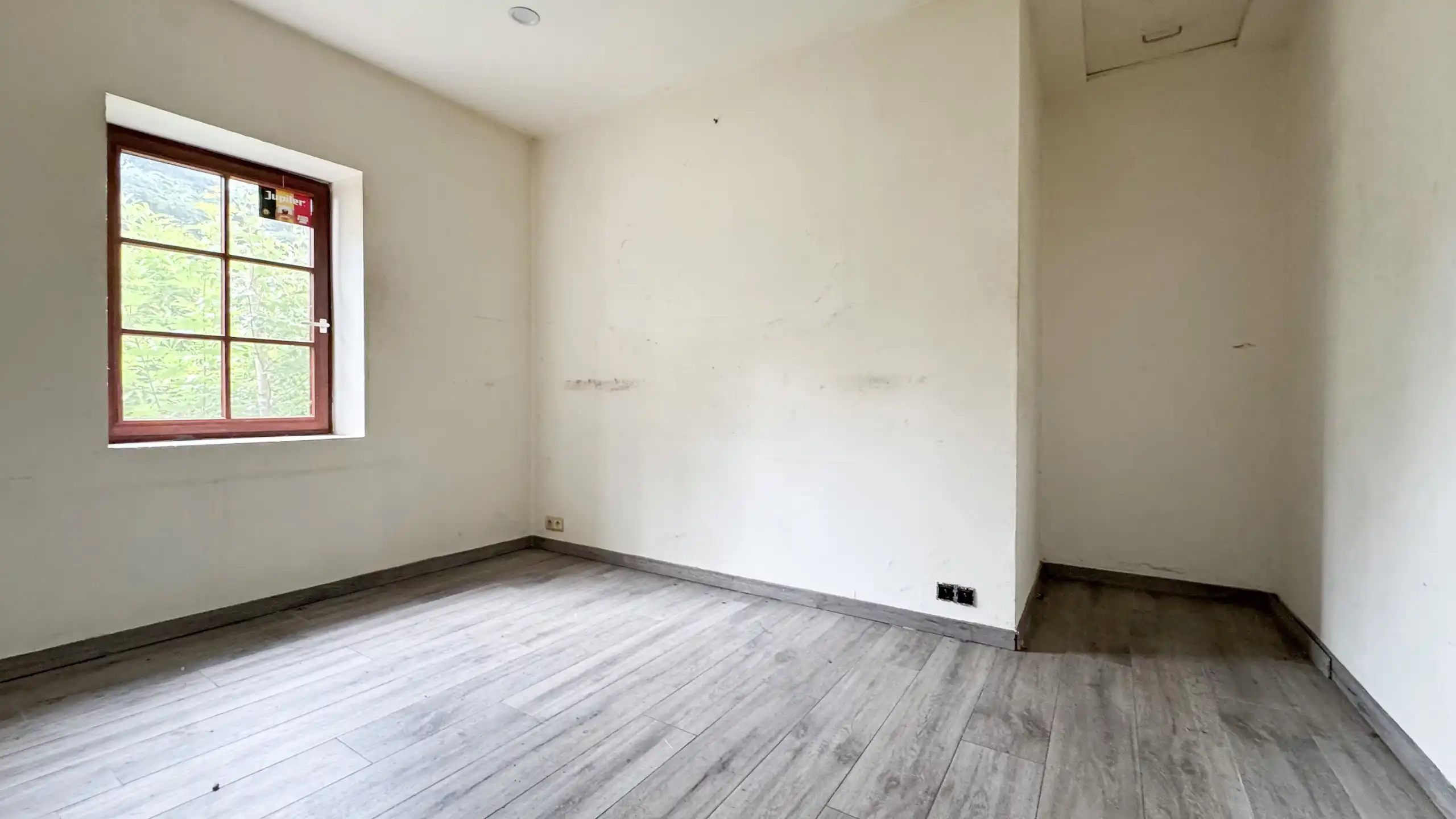 Deels gerenoveerde woning op rustige locatie in Heusden! foto 18