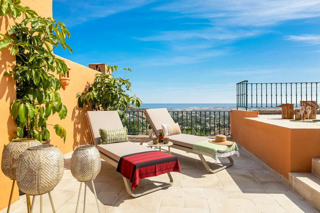 VOLLEDIG GERENOVEERDE DUPLEX PENTHOUSE IN NUEVA ANDALUCIA: TOPLOCATIE foto 18