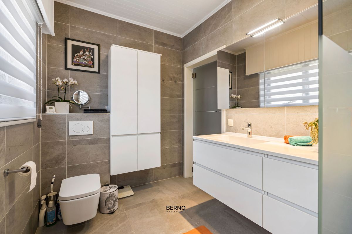 Ruime laagbouwvilla op een prachtig perceel van 2400m² foto 18