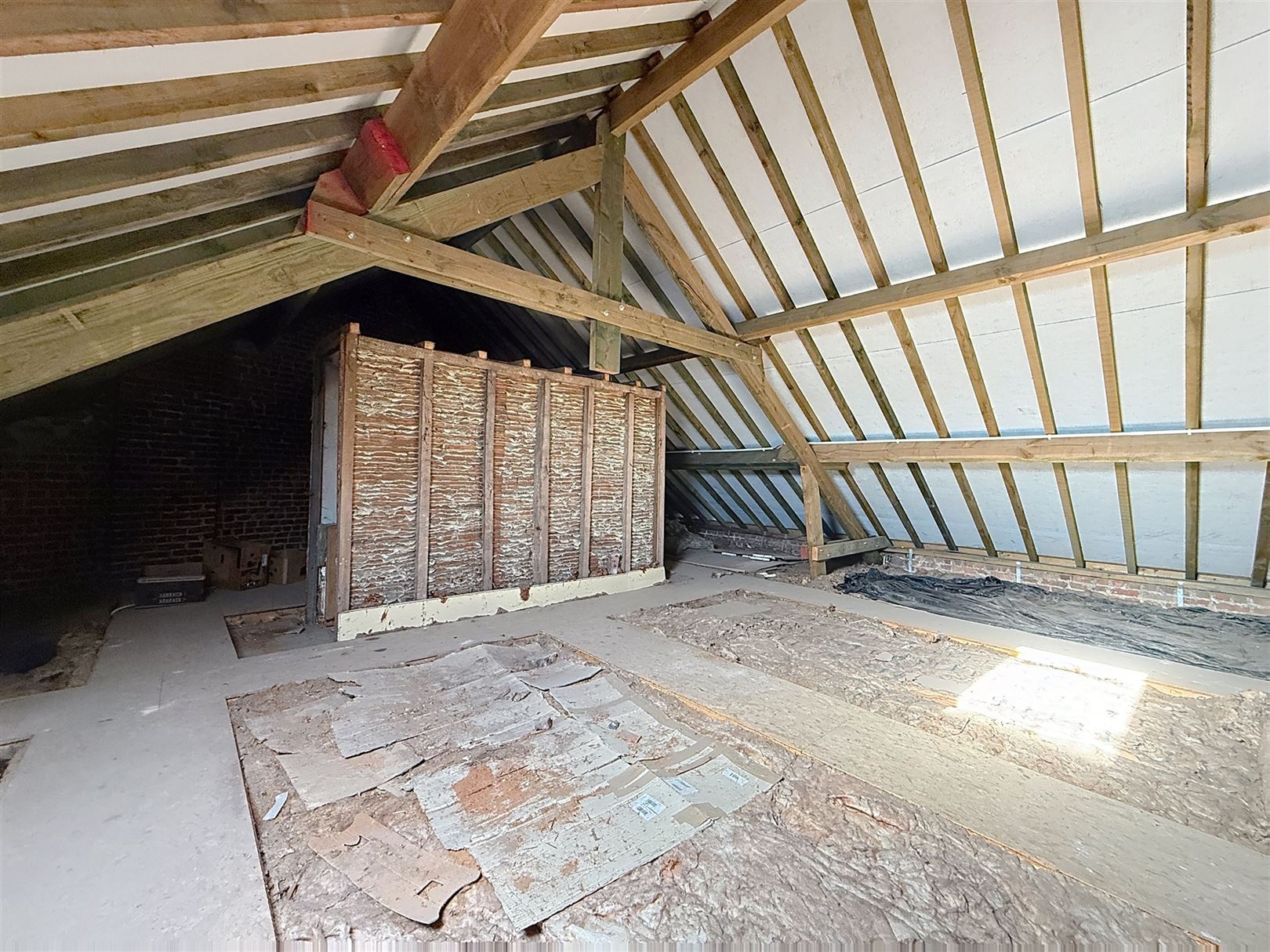 Gerenoveerde ruime woning, tuin, bijgebouw, 5a 45ca foto 28