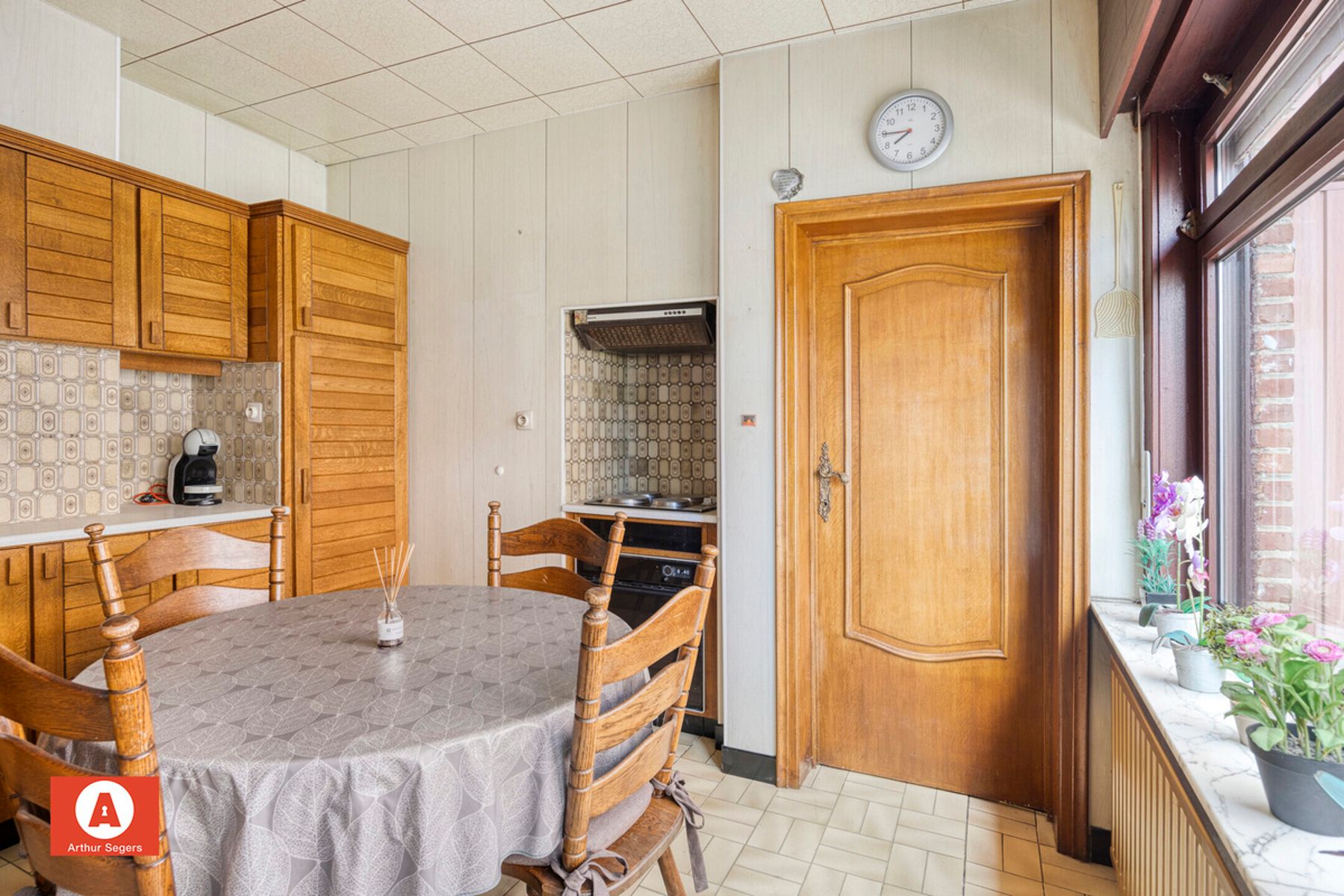 Te renoveren woning nabij centrum Buggenhout foto 9
