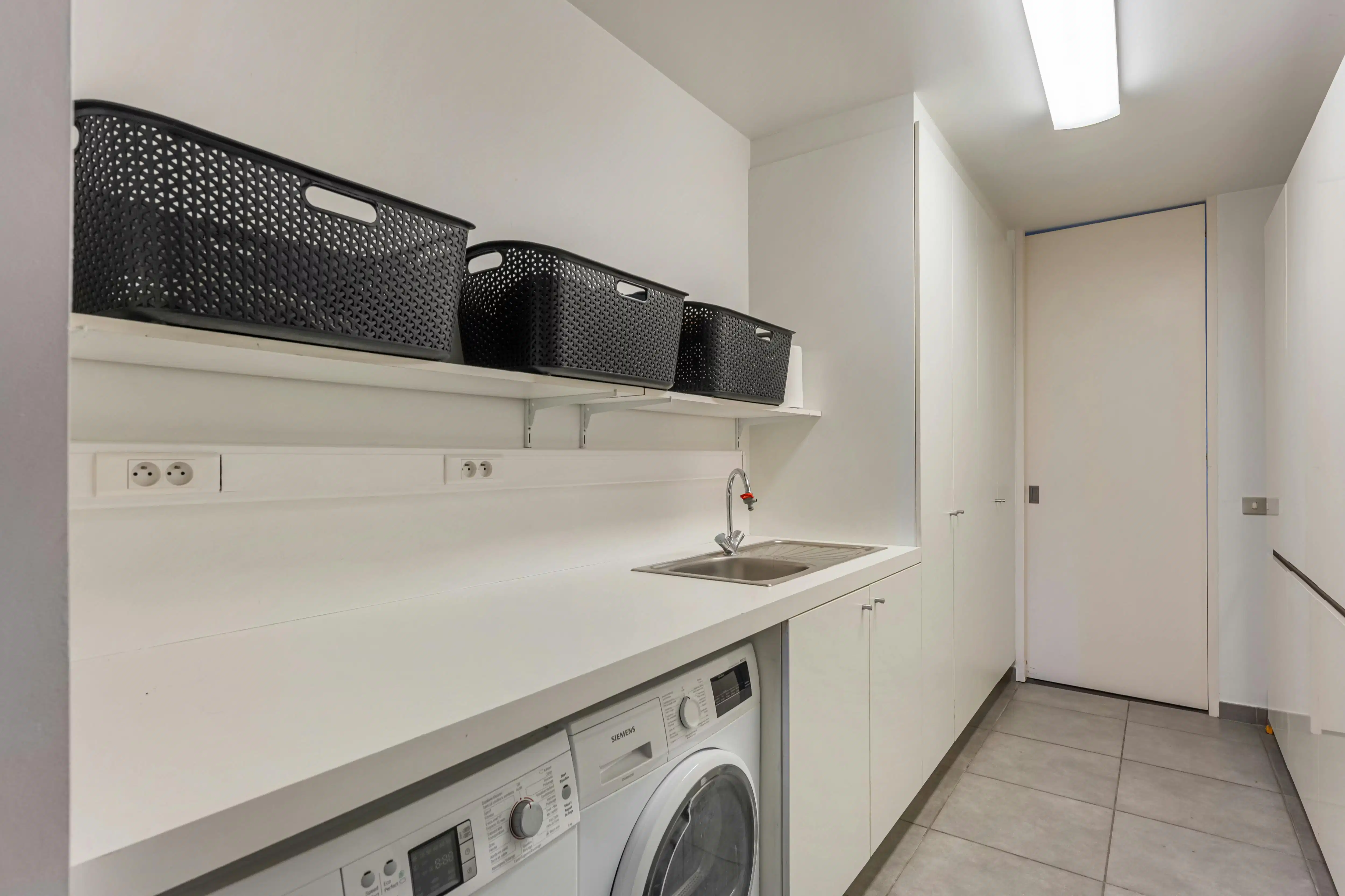  Exclusief hoekappartement aan het water met ruim zonneterras foto 17