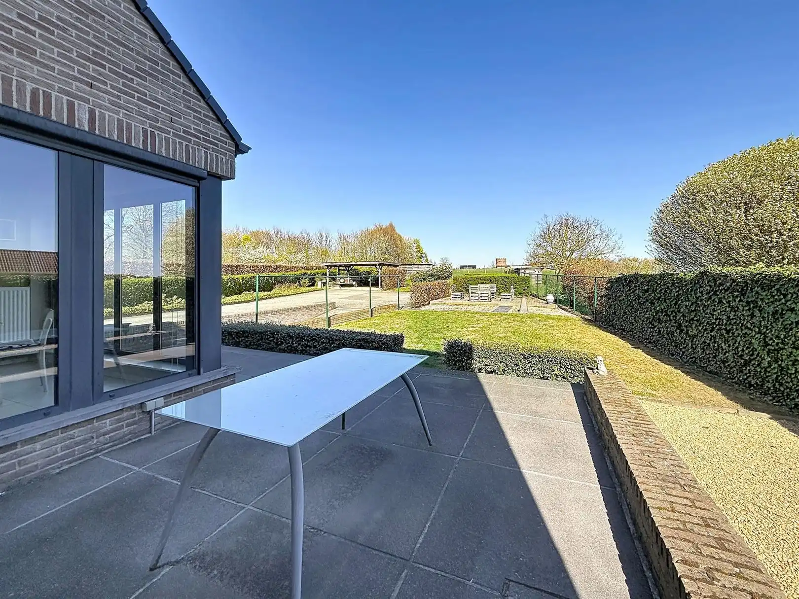 Ruime open bebouwing, 3 slpks, garage, tuin, 16a 05ca foto 4