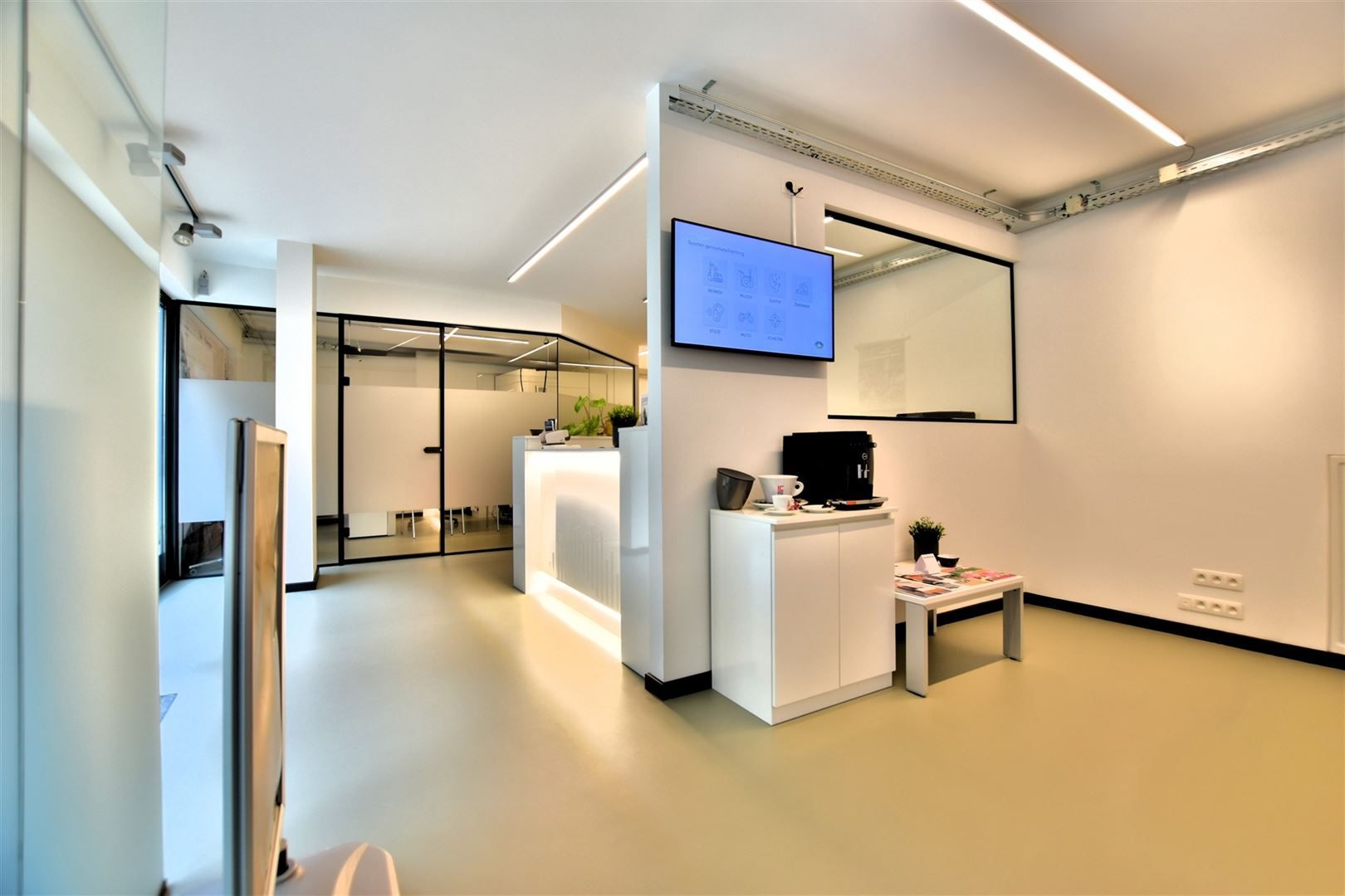 Trendy winkelpand / kantoorruimte (ca. 133m²)  in het centrum van Zele foto 4