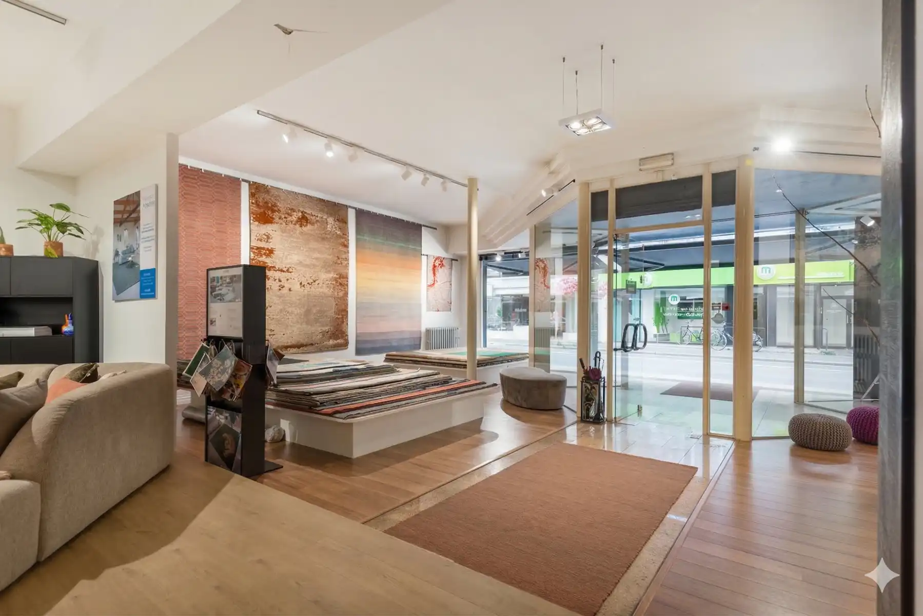 Handelshuis met ruime duplexwoning in centrum Willebroek foto 3