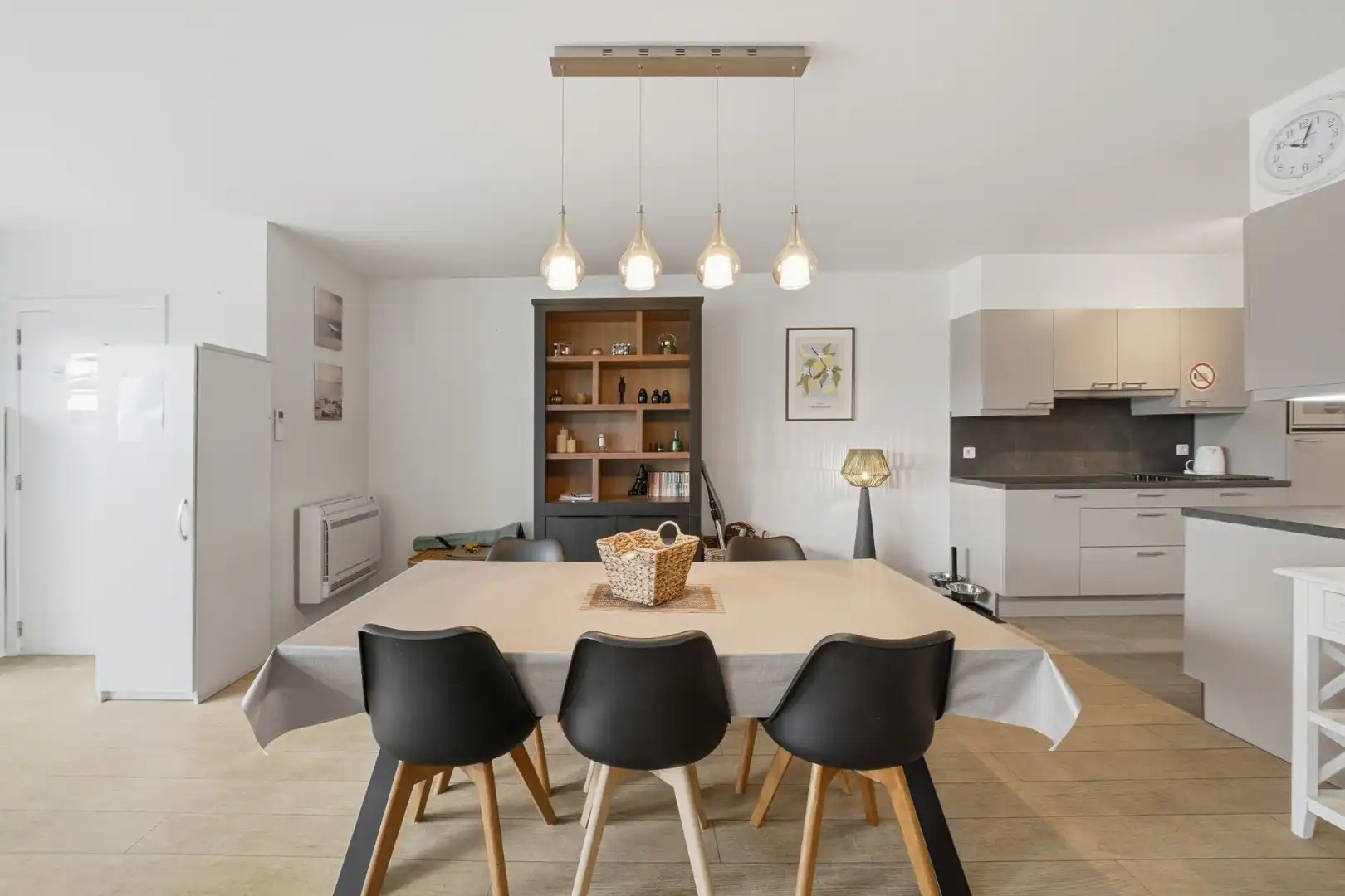 Instapklaar appartement met groot terras in Bredene - vlak bij de zee foto 11