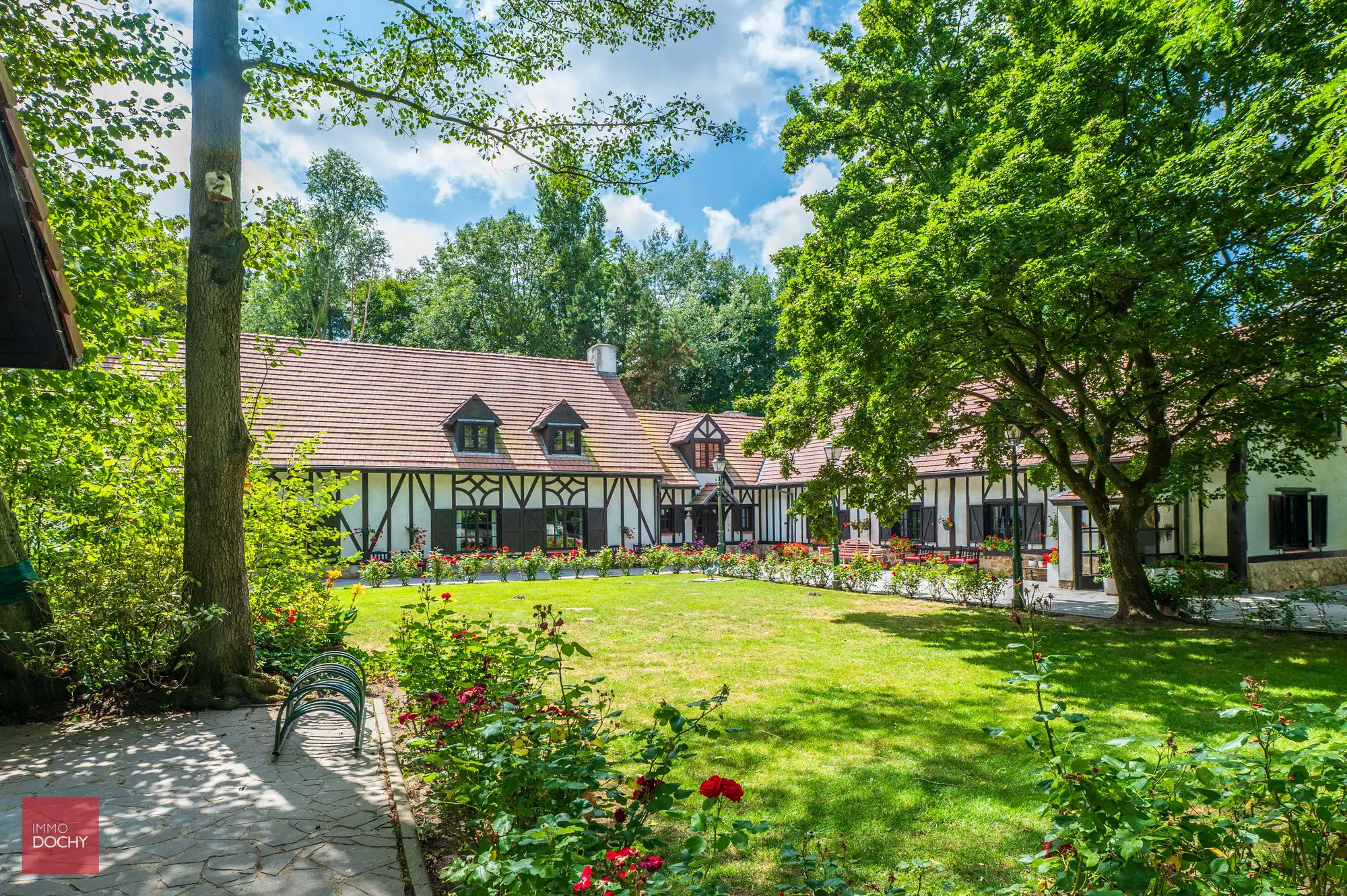 Zeer rustig en landelijk gelegen normandisch landhuis foto 2