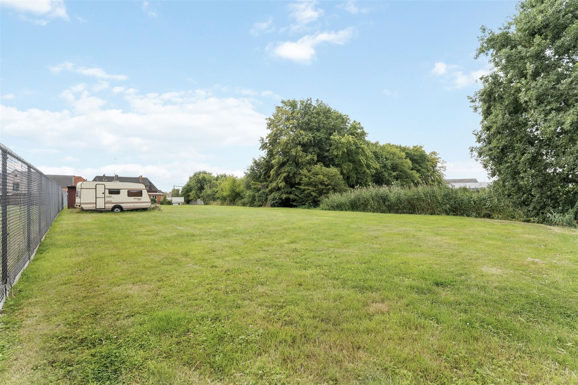 WONING VAN 200M² EN GROTE TUIN VAN 20A92CA TE KERMT foto 24