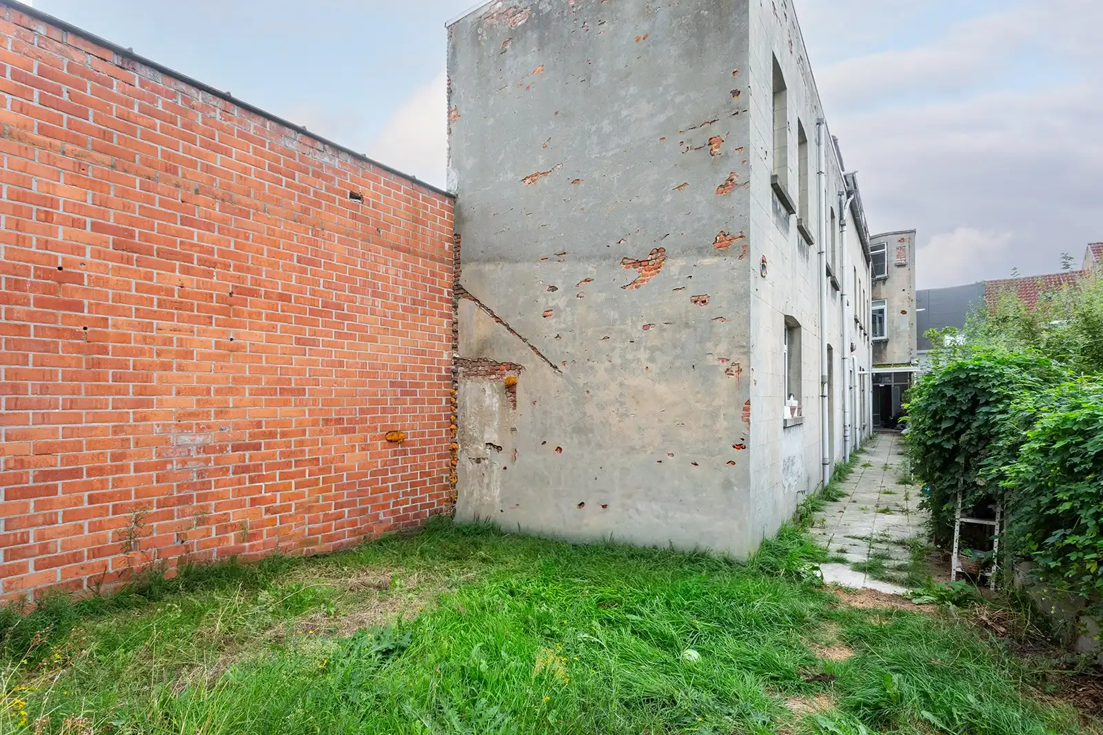 Ruim te renoveren duplex-appartement met 3 slpk en tuin foto 15