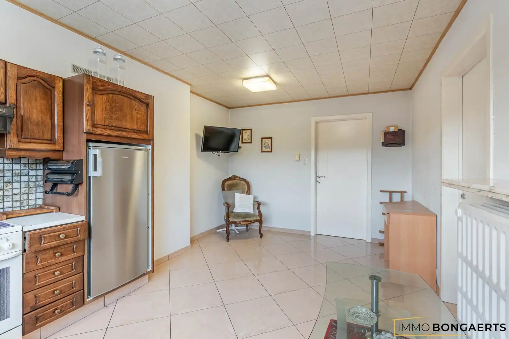 Woning met 3 slaapkamers op ruim perceel  foto 8