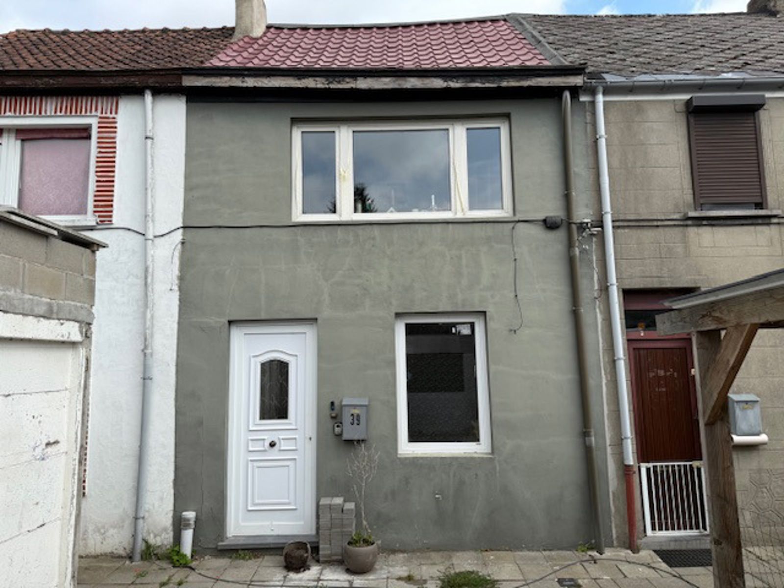 Gemeubeld huis te huur foto {{pictureIndex}}