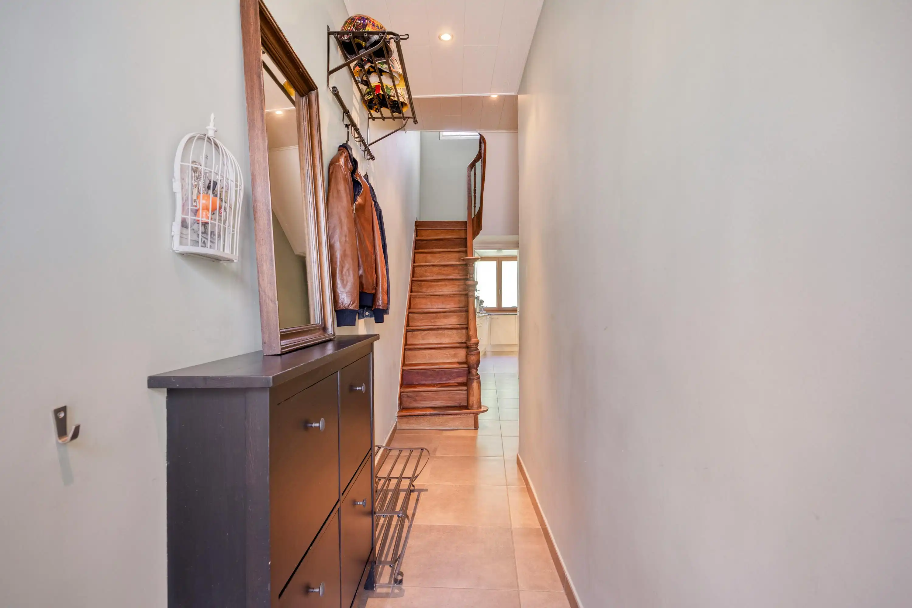 Gerenoveerd huis te koop in het centrum van Kruibeke foto 3