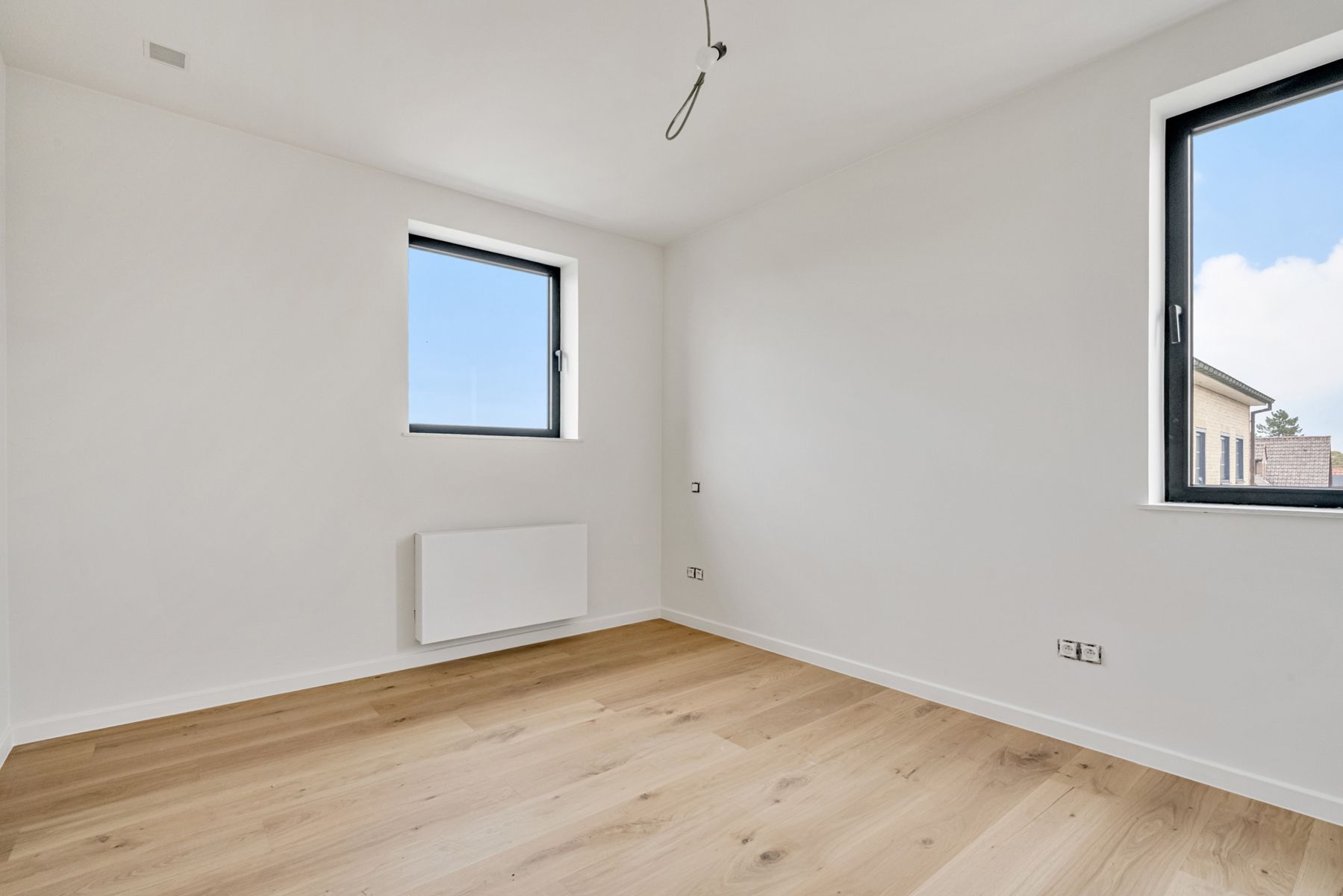 Te huur: Prachtige nieuwbouwwoning in landelijke omgeving! foto 24