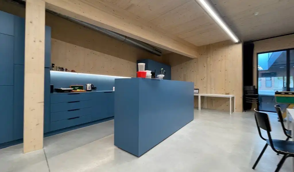 Moderne kantoorruimte te huur vlakbij station van Berchem foto 14