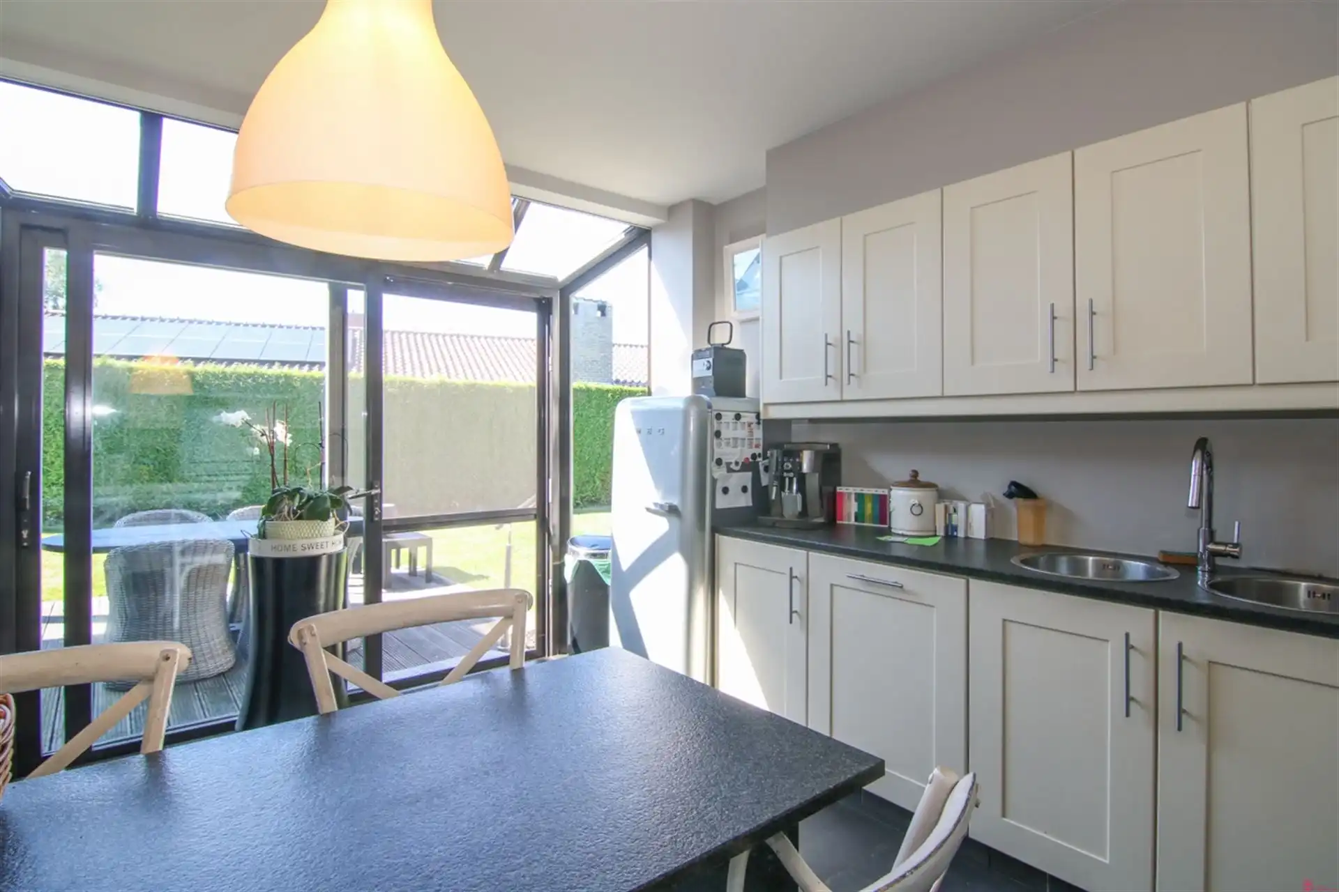 woning met verzorgd magazijn foto 9