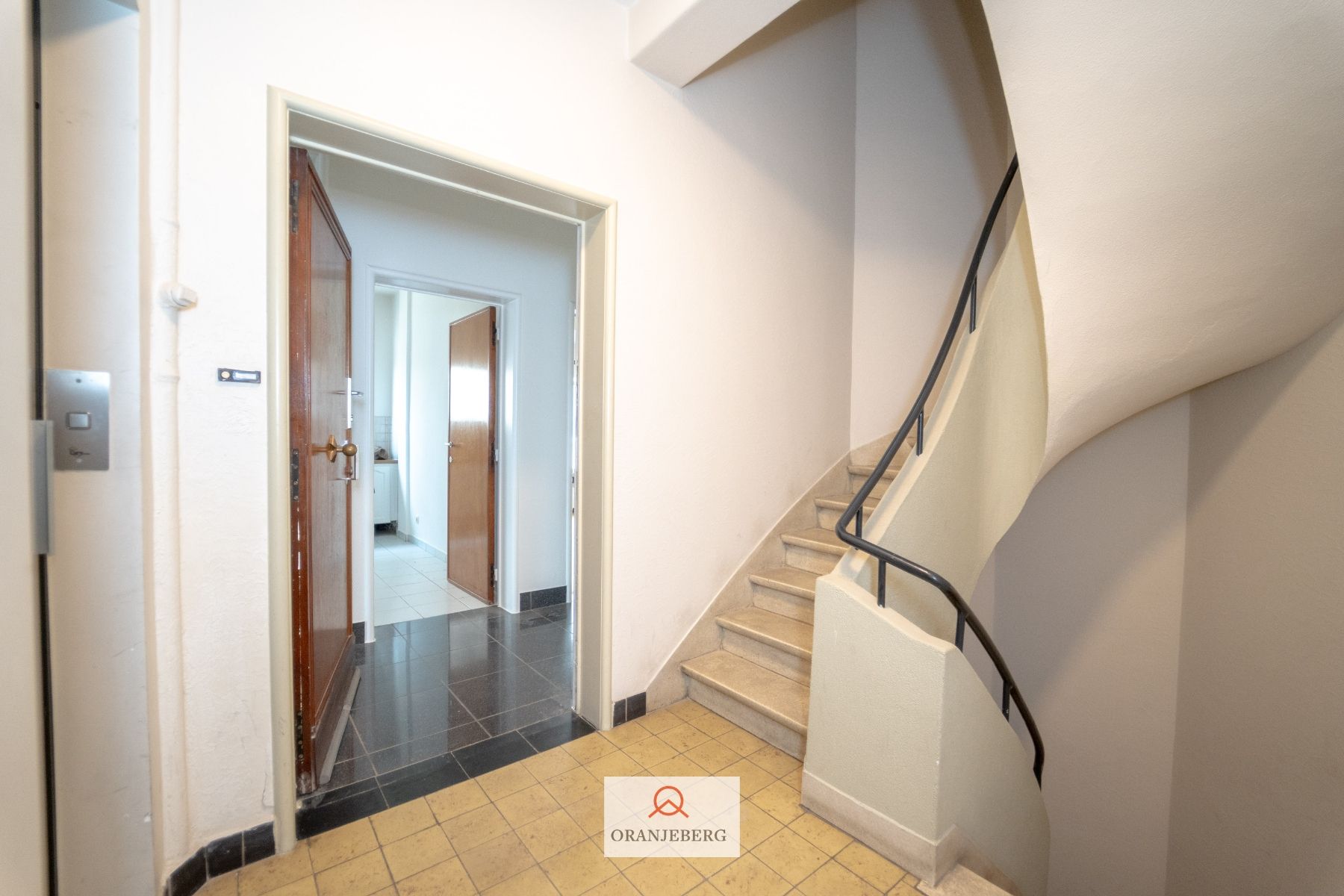 Exclusief en ruim appartement (143  m²)  met zicht op het park foto 40