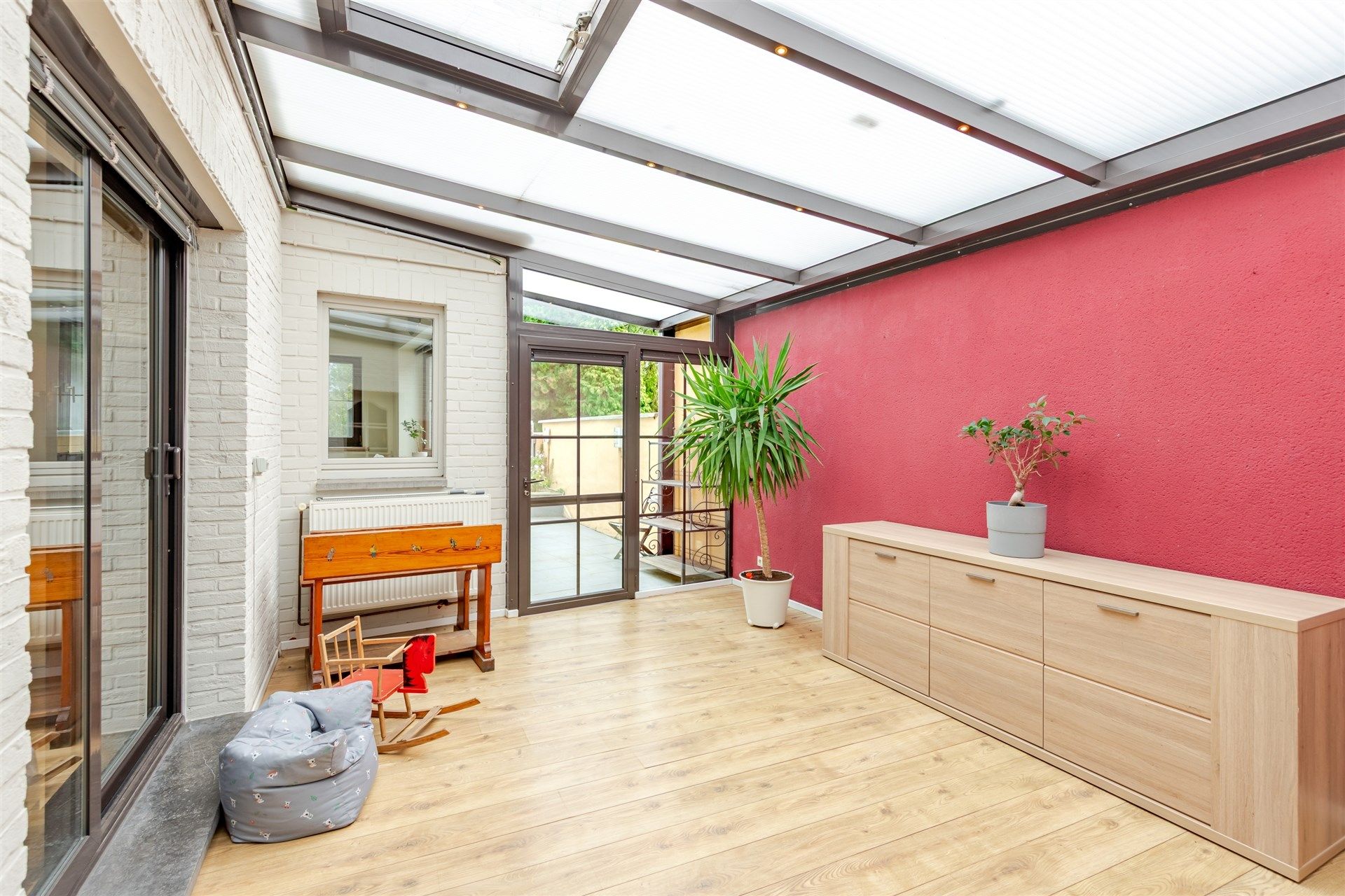 Woning met 5 mogelijke slaapkamers, eventuele kangaroowoonst en grote tuin foto 8
