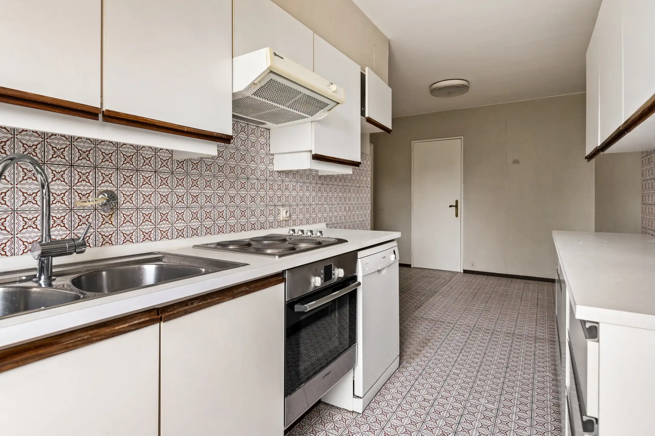 Ruim en uniek appartement met 4 slaapkamers foto 9