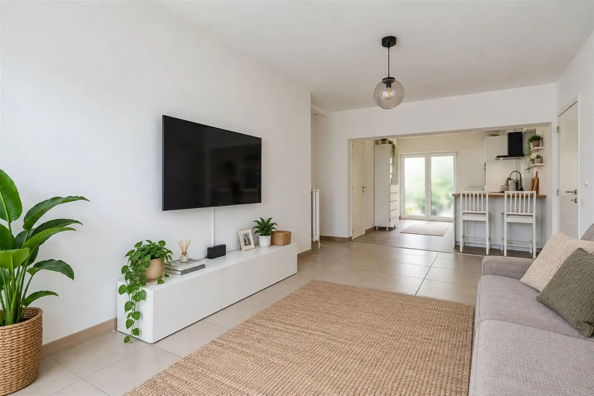 Vernieuwde woning met 2 slaapkamers in rustige woonomgeving foto 5