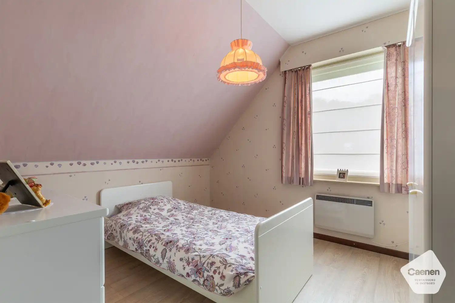Ruime villa in het groen & rustige omgeving met 6 slaapkamers en prachtige tuin! foto 17