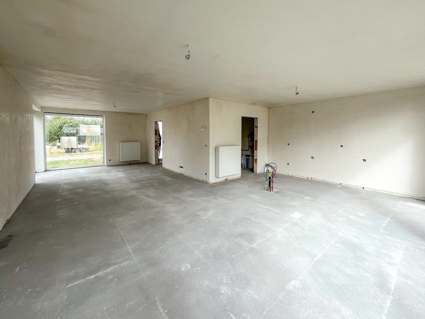 KIJKDAG 13/09 van 14u tot 16u - Moderne alleenstaande woning nabij centrum Houthulst foto 2