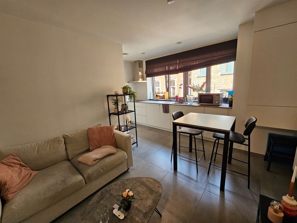 appartement foto {{pictureIndex}}