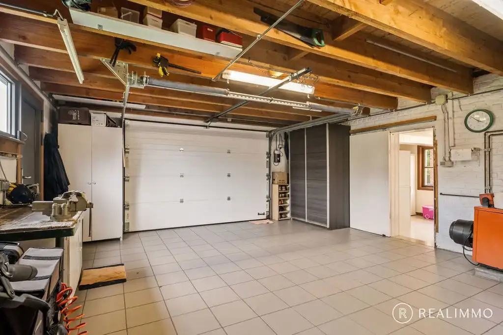 Leuke alleenstaande woning op 1410m² foto 13