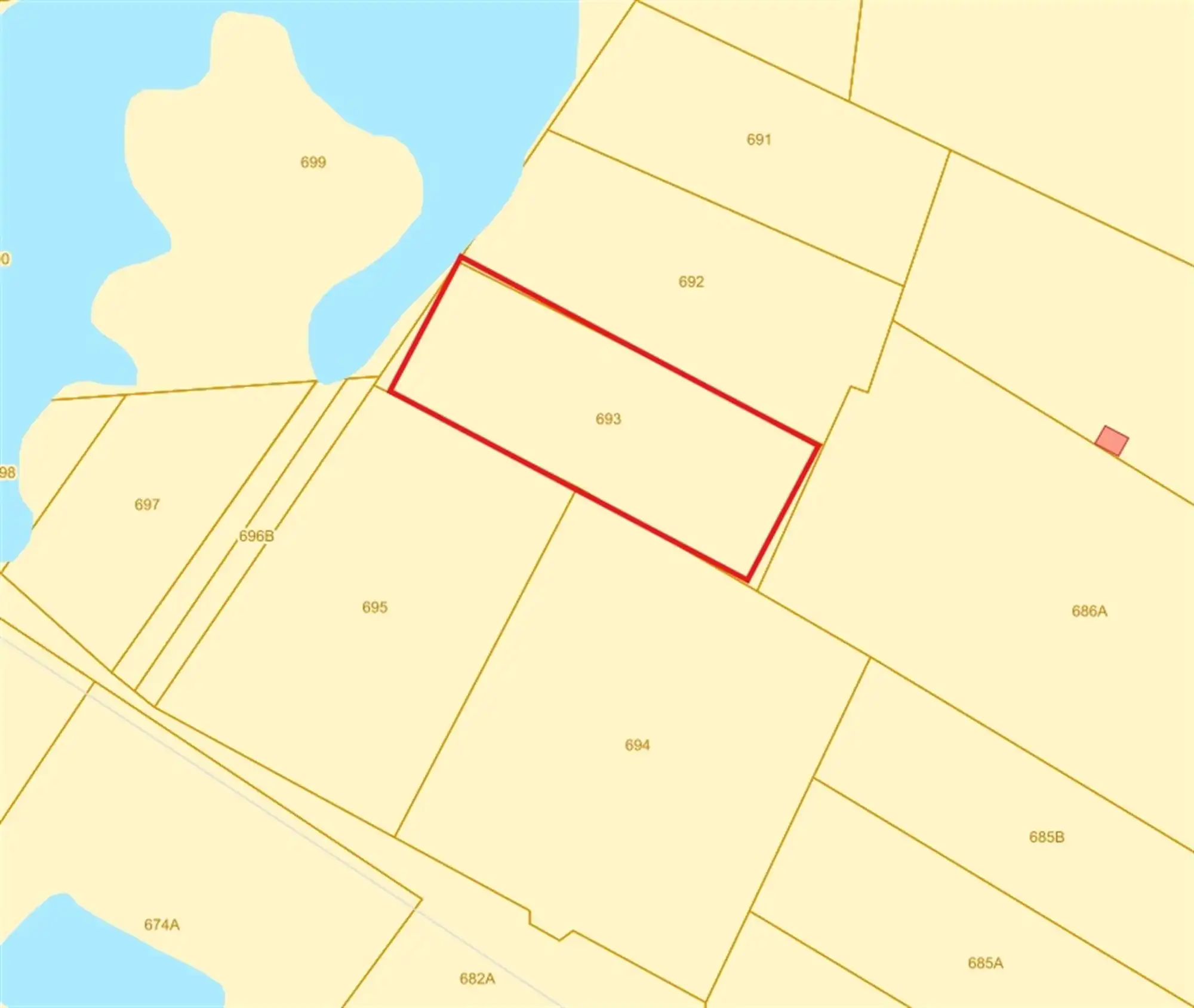 Agrarisch perceel van 8.260 m,  groene en rustige omgeving  foto 10