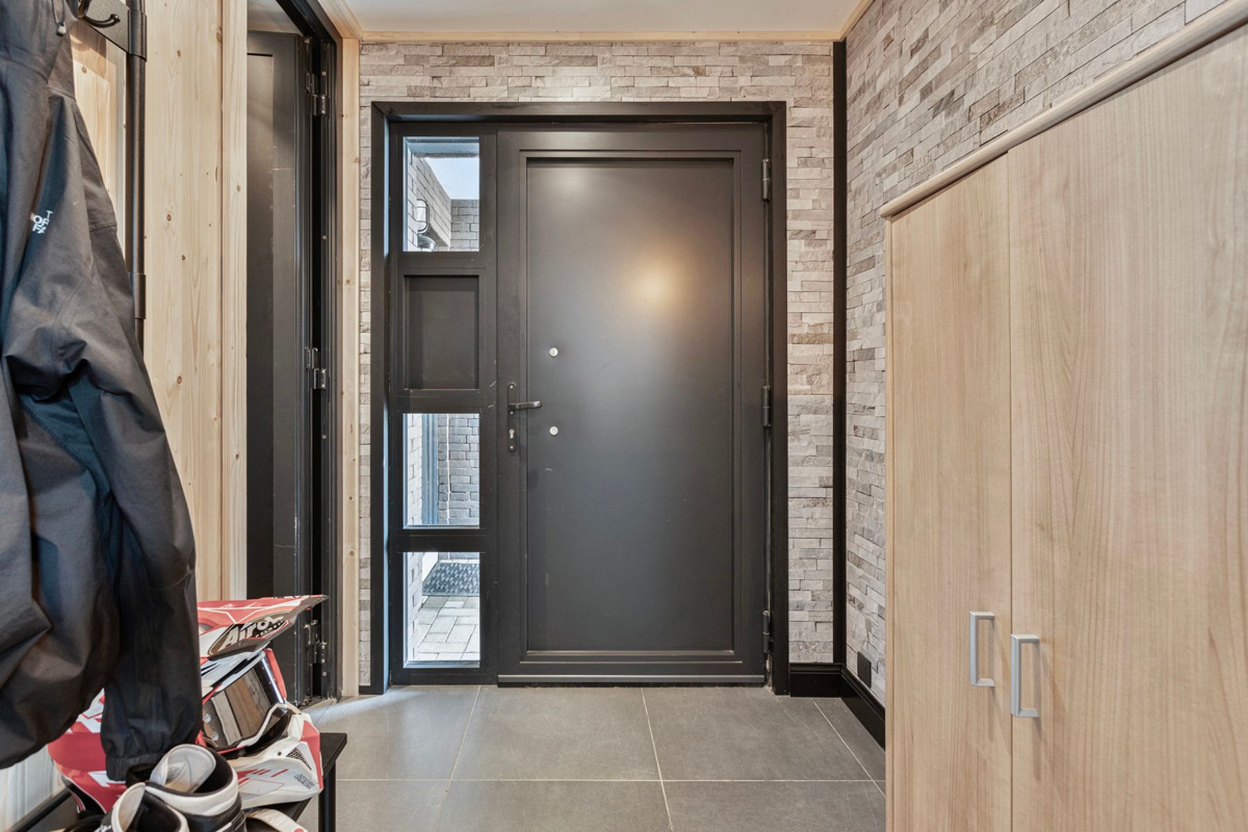 Appartement te koop in Houtvenne! foto 4