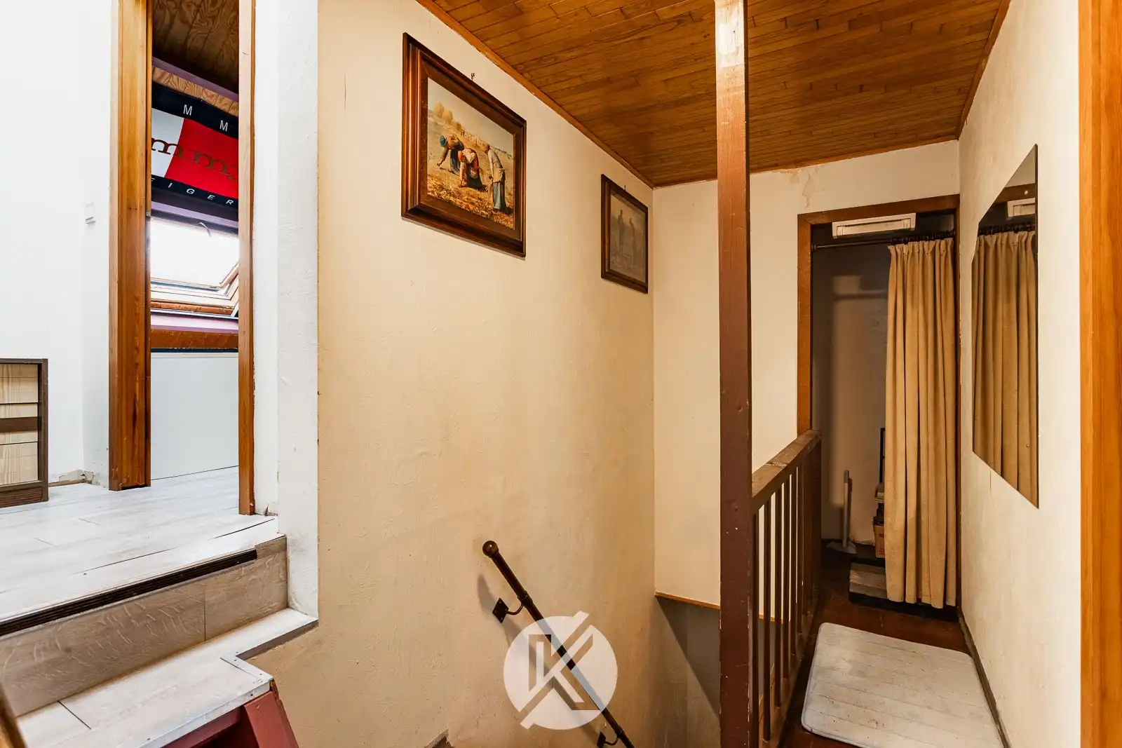 Te renoveren woning op een rustige locatie foto 13