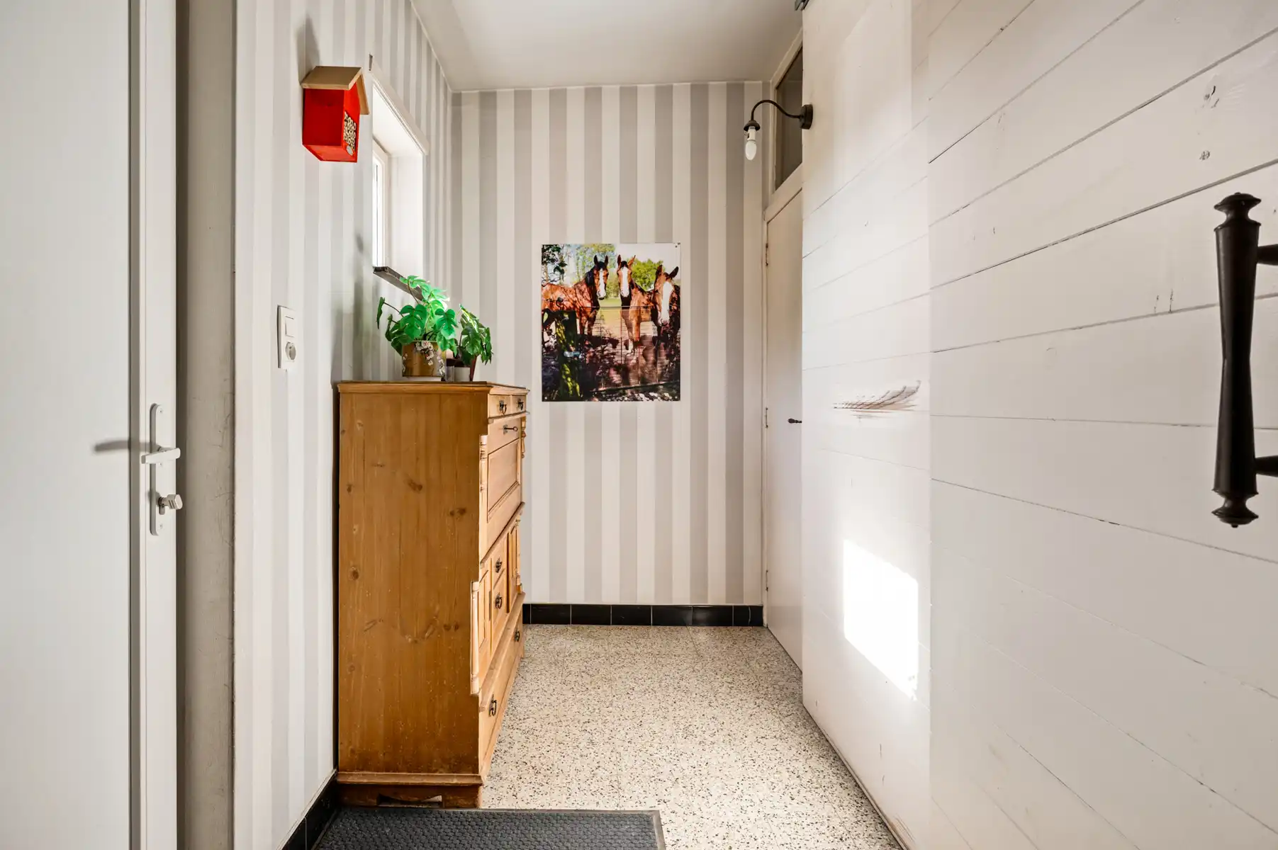 Woning met stalling/bijgebouw op 1,3Ha foto 2