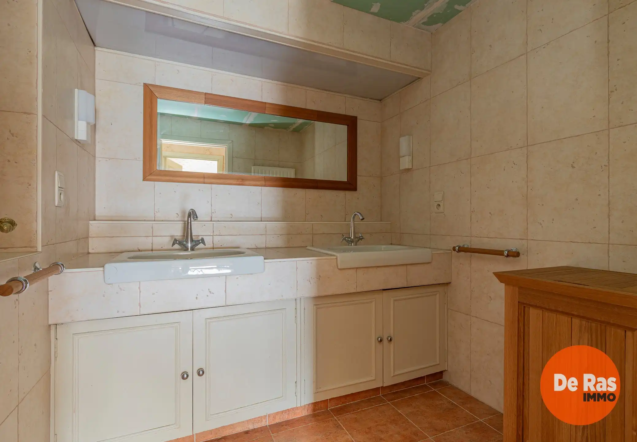 BRAKEL – Unieke eigendom met twee woningen op ca. 48 are foto 13