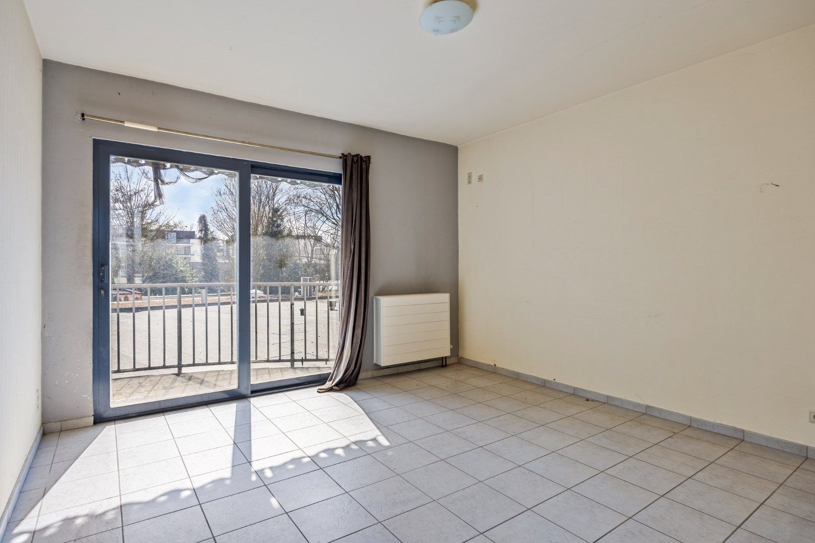 Appartement met 2 slaapkamers, garagebox en kelderberging in Mol-centrum ! foto 8