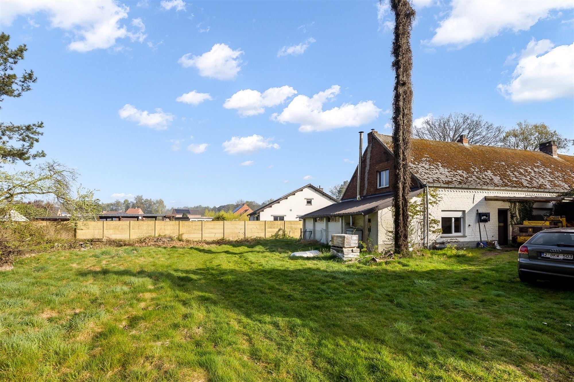 UNIEKE TE RENOVEREN KARAKTERVOLLE LANGGEVELHOEVE MET 2 HUISNUMMERS UITERST RUSTIG GELEGEN TE OOSTHAM foto 21