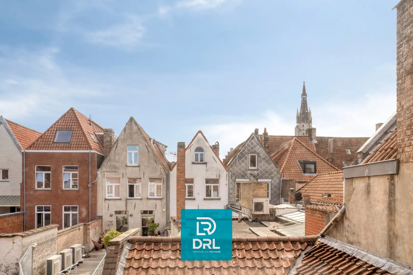 UITZONDERLIJKE EIGENDOM te CENTRUM BRUGGE foto 30