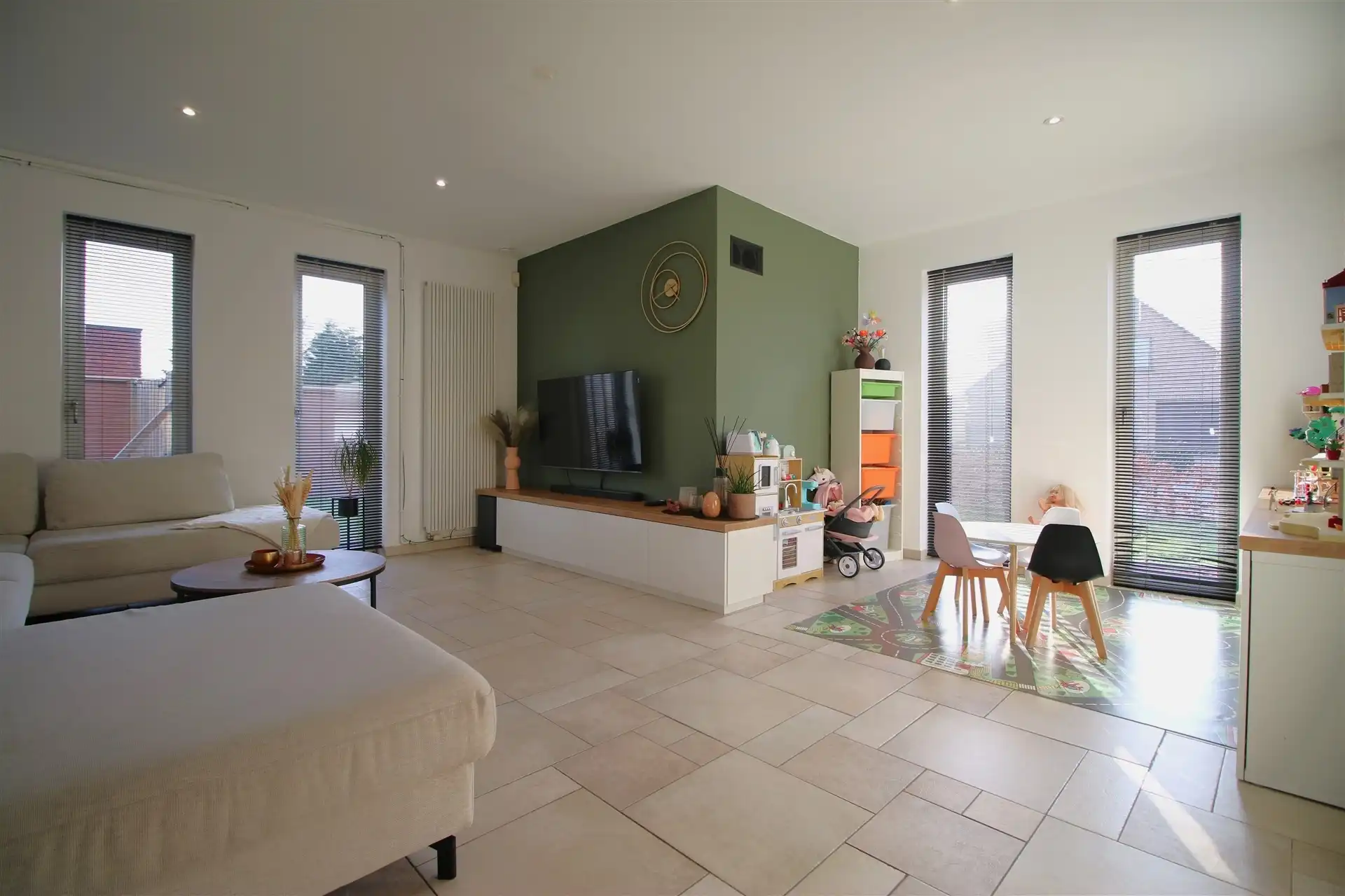 Ruime villa met 3 slpk en grote tuin foto 3