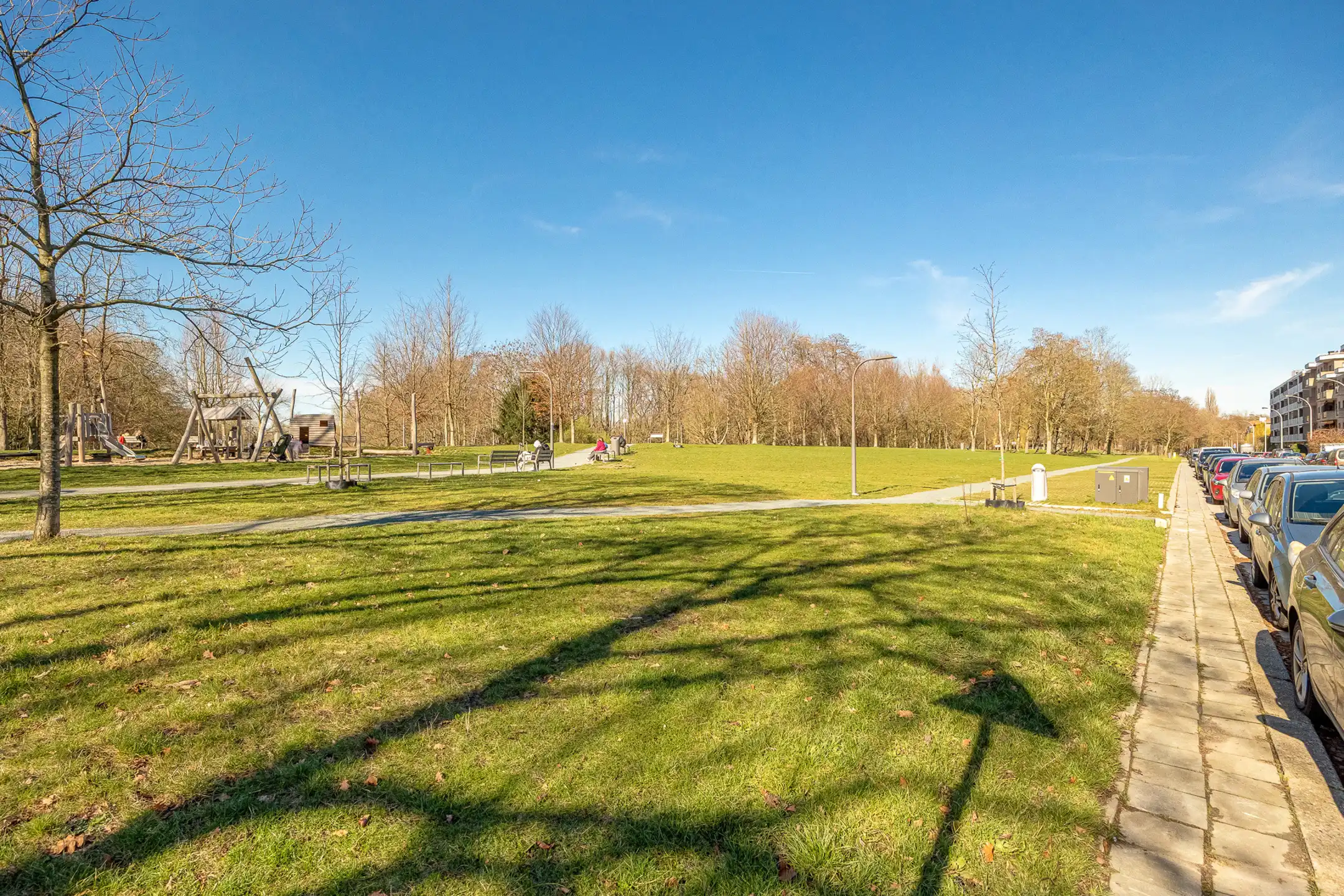 Uniek opbrengsteigendom op top locatie (3 app + 3 parkings) foto 37