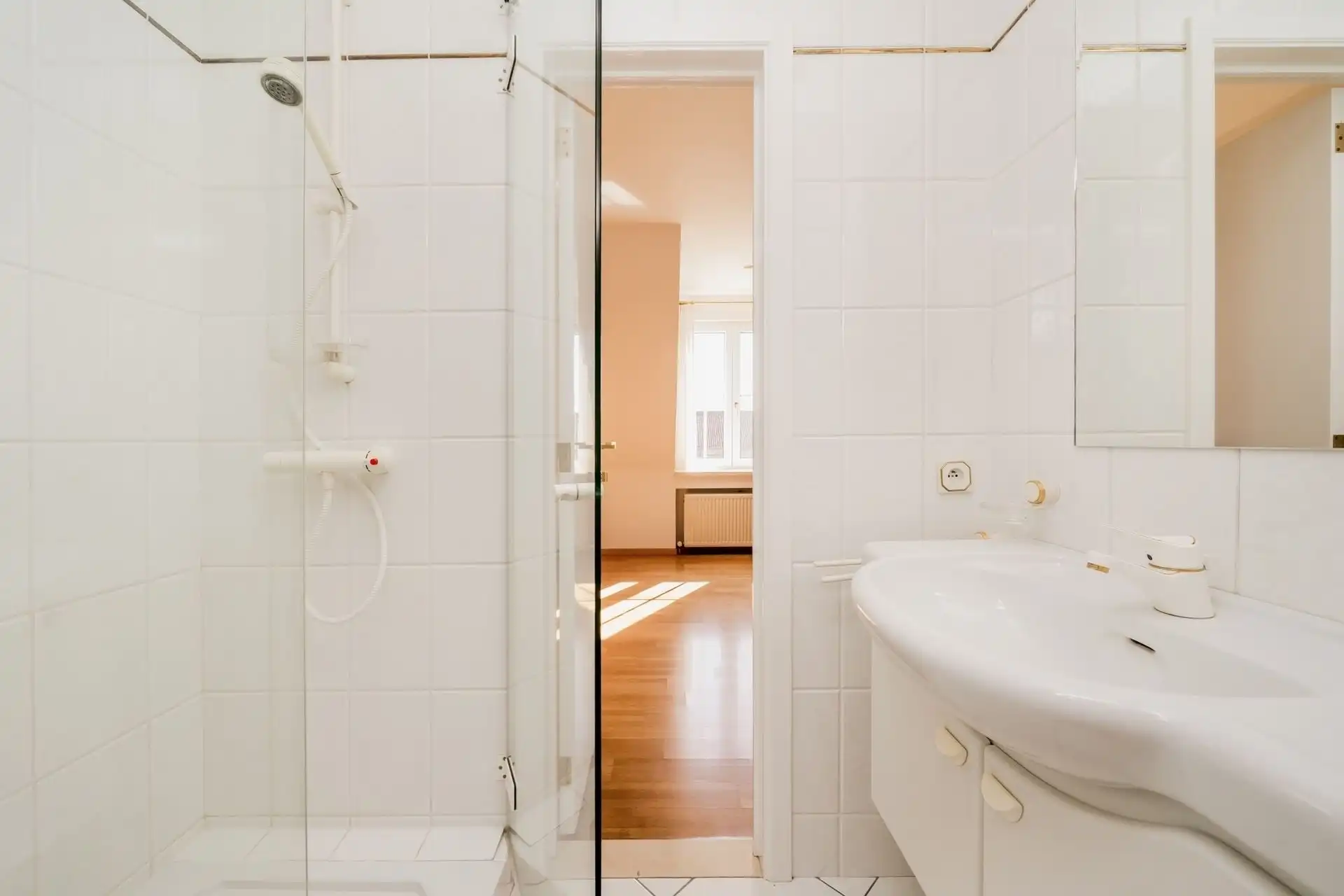 Exclusieve villa met paardenfaciliteiten  foto 22