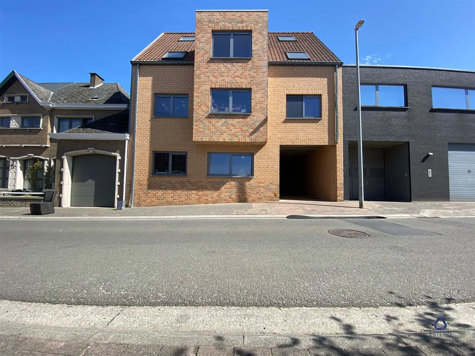 Duplex met 3 slaapkamers en garage  foto 10