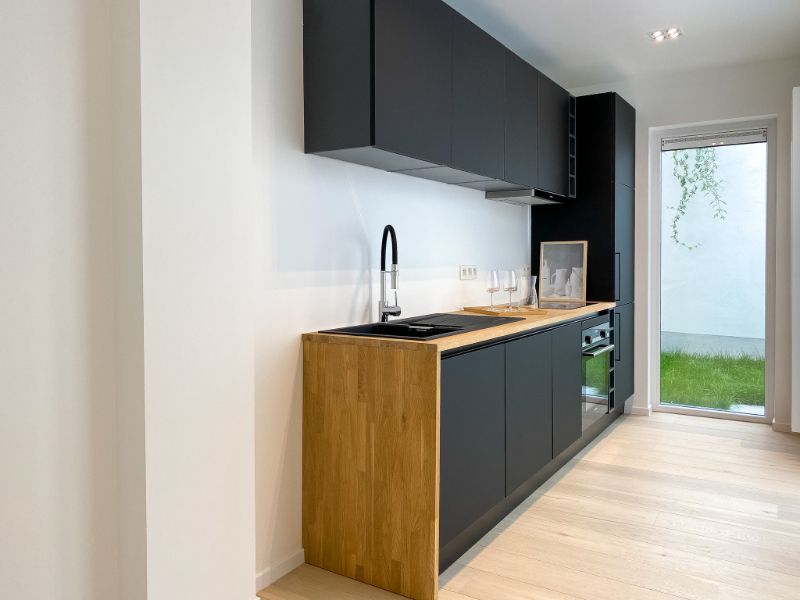 Gerenoveerde woning op uitstekende ligging! foto 8