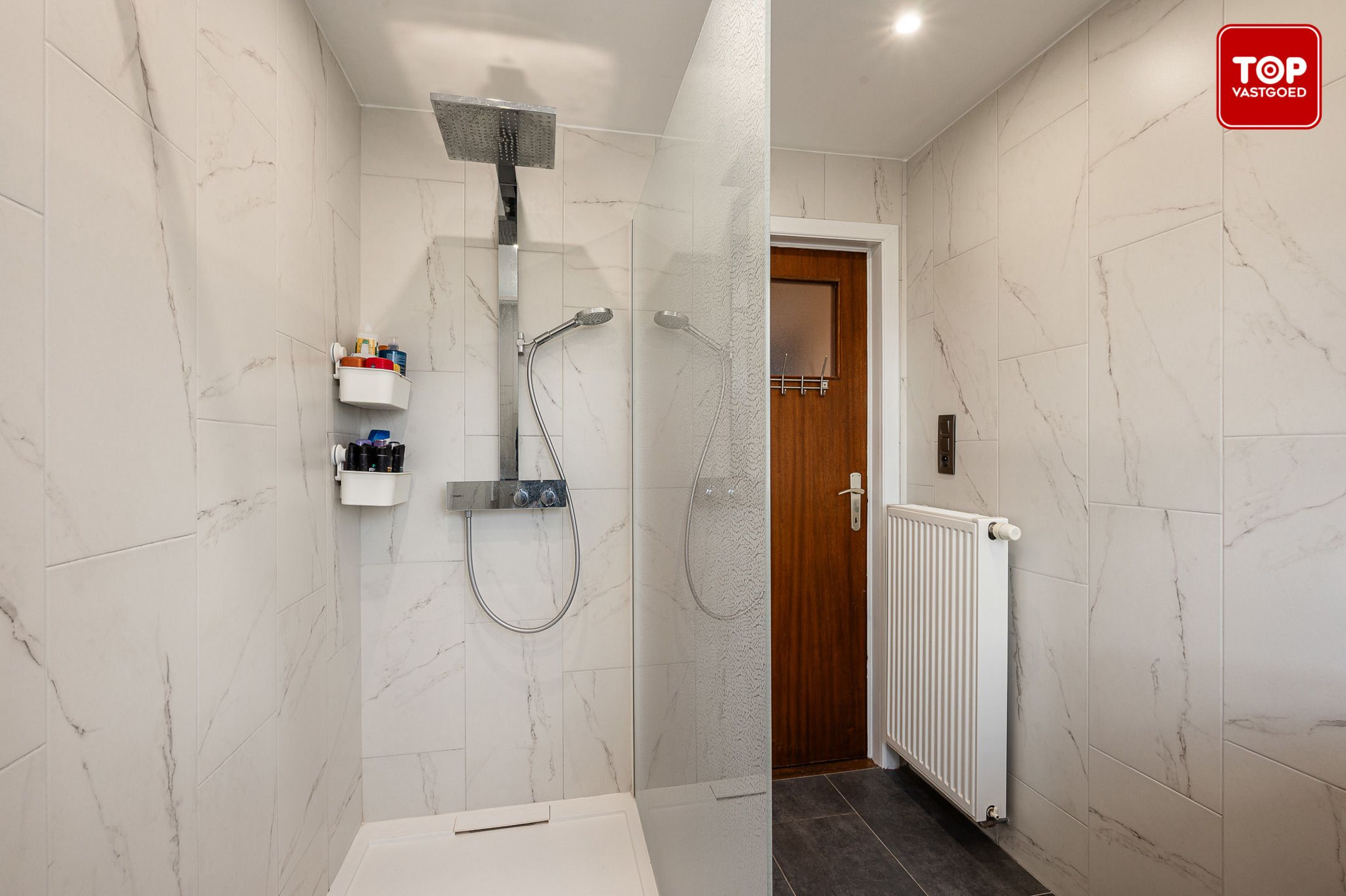 Instapklare woning met 5 slaapkamers en leuke tuin in centrum Drongen foto 16