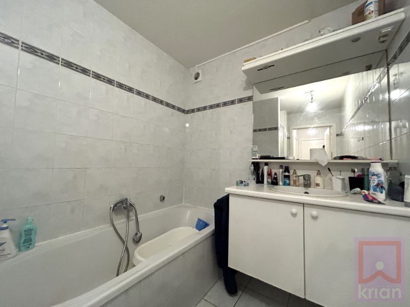 CENTRUM GEEL! 2 slpk appartement  én zonnig terras foto 9