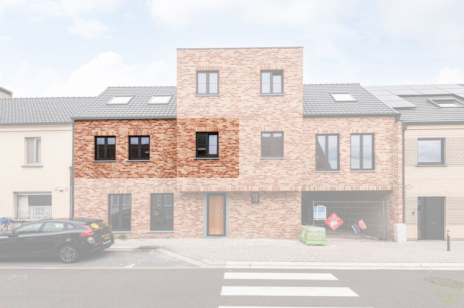 Prachtige kleinschalige nieuwbouwresidentie gelegen in Dorpskern van Sint-Laureins! foto {{pictureIndex}}