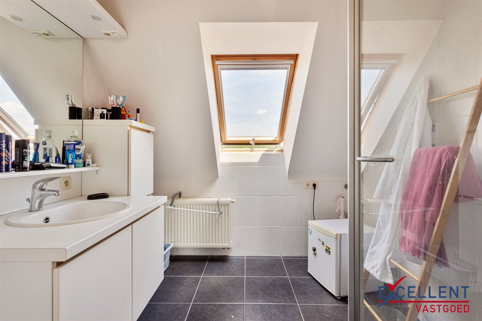 Modern instapklaar appartement te koop Astene foto 6