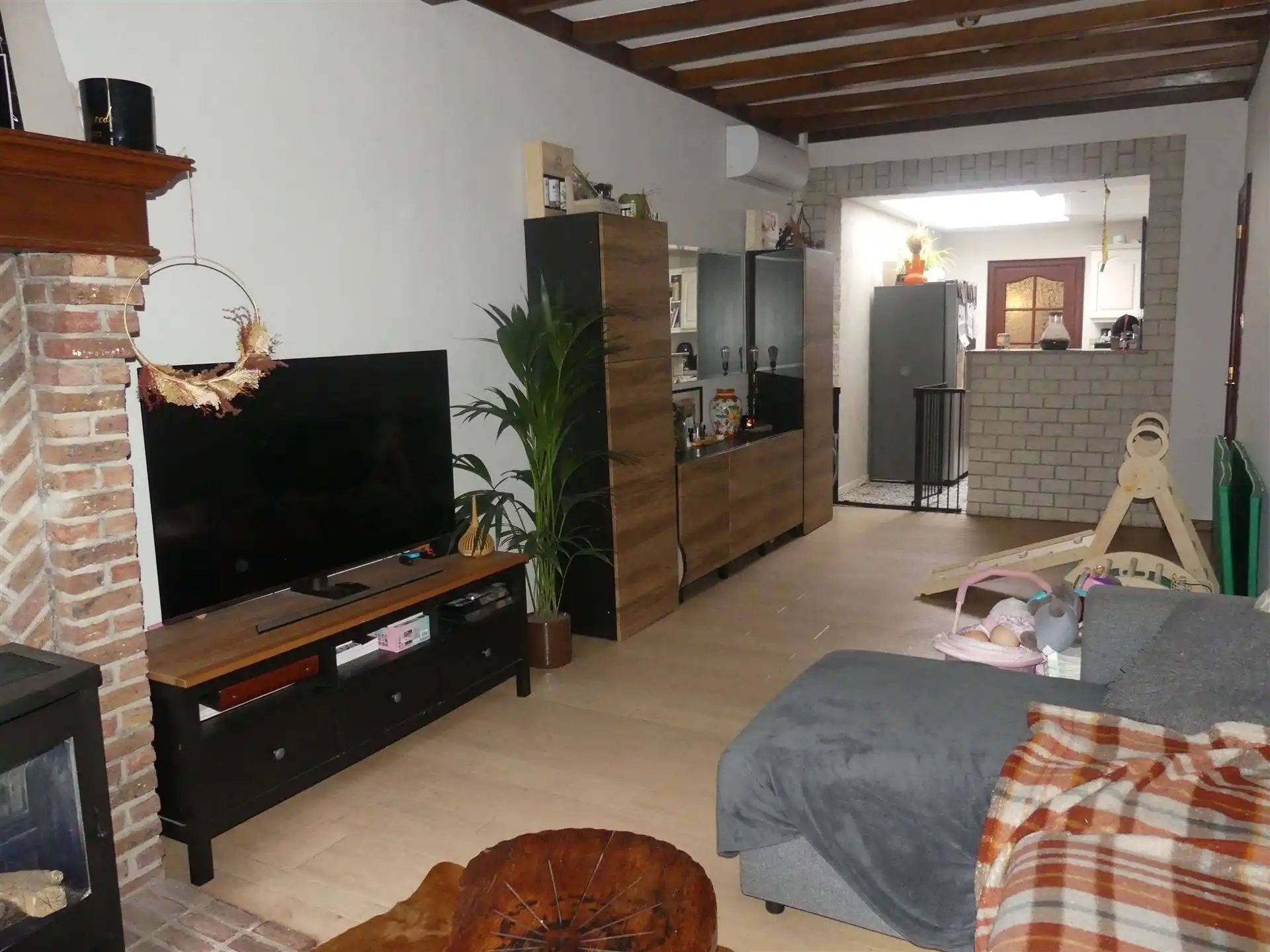 Ruime woning met zonnige tuin! foto 7