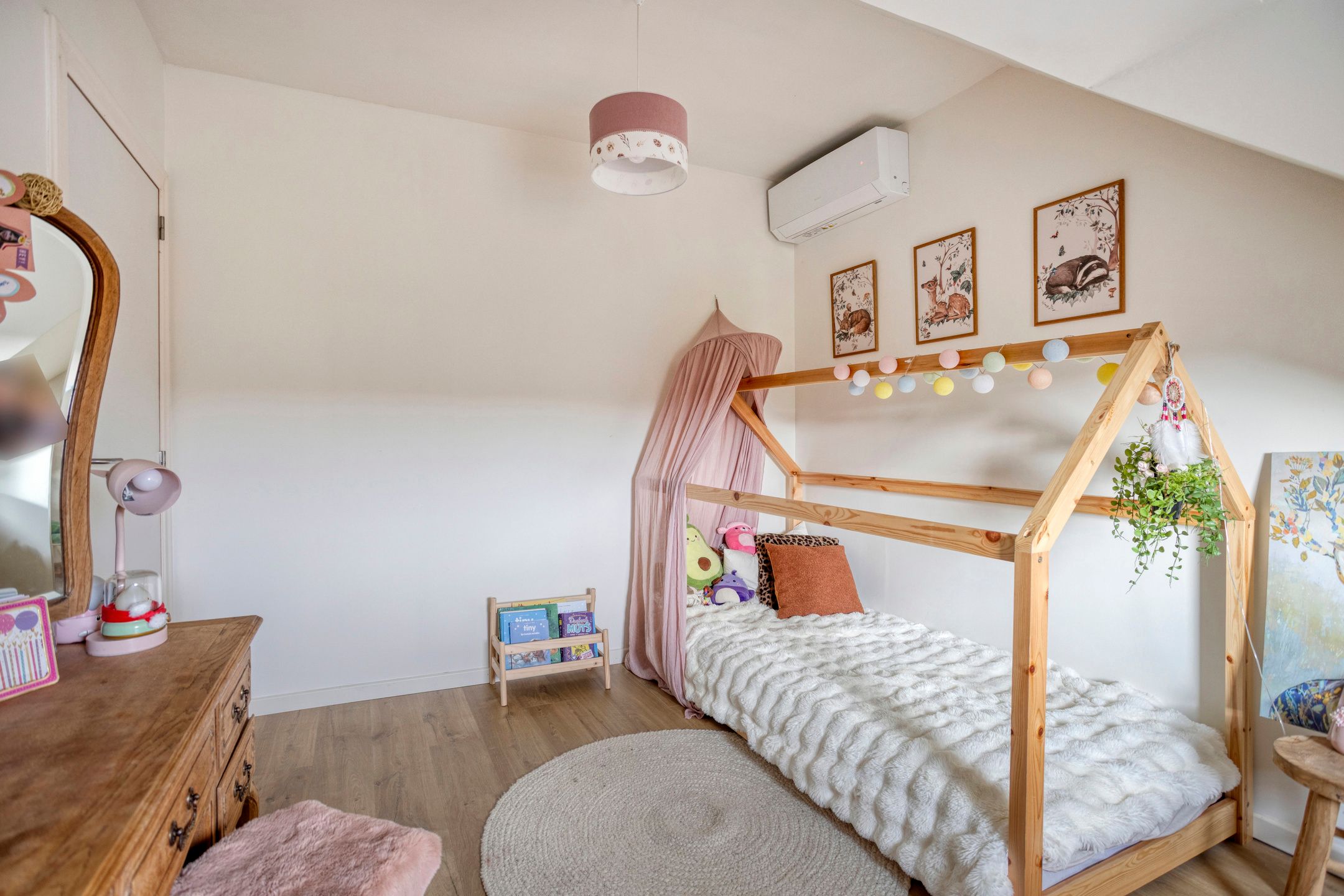 Authentieke woning met 5 slaapkamers op een ruim perceel foto 19