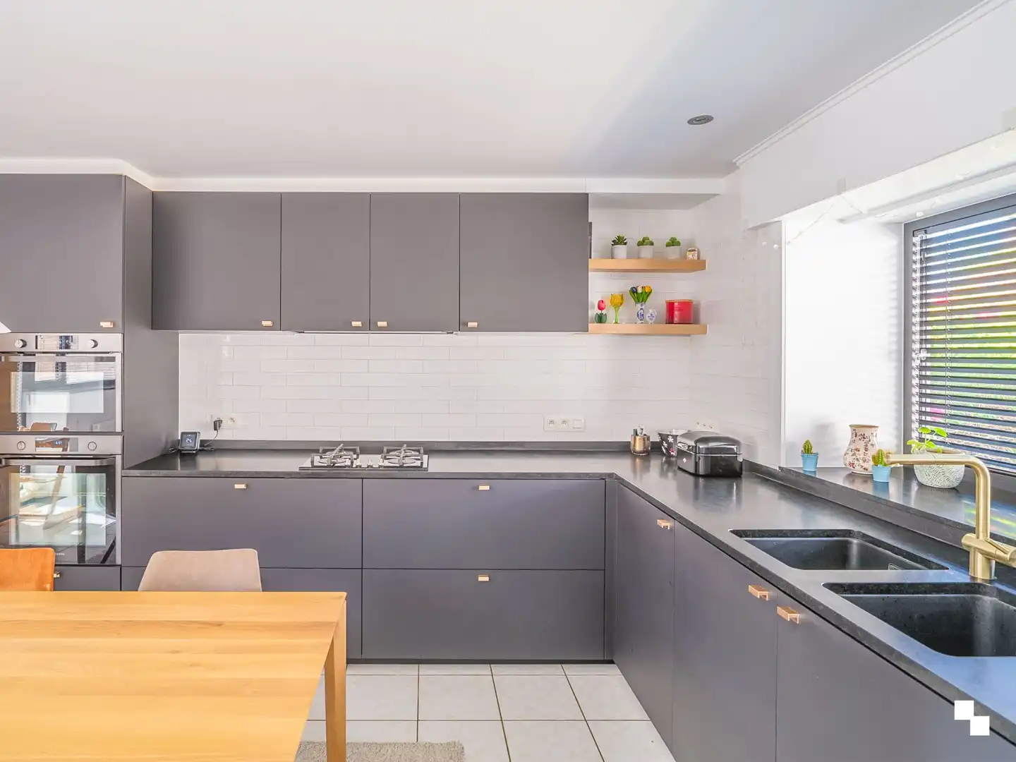 Moderne instapklare woning aan station Melle foto 7